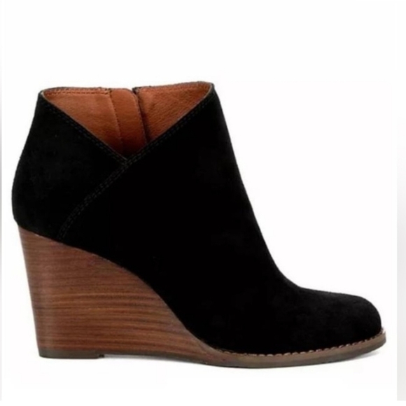 LUCKY BRAND Yakeena Suede Wedge Ankle Booties NWT - Picture 1 of 6